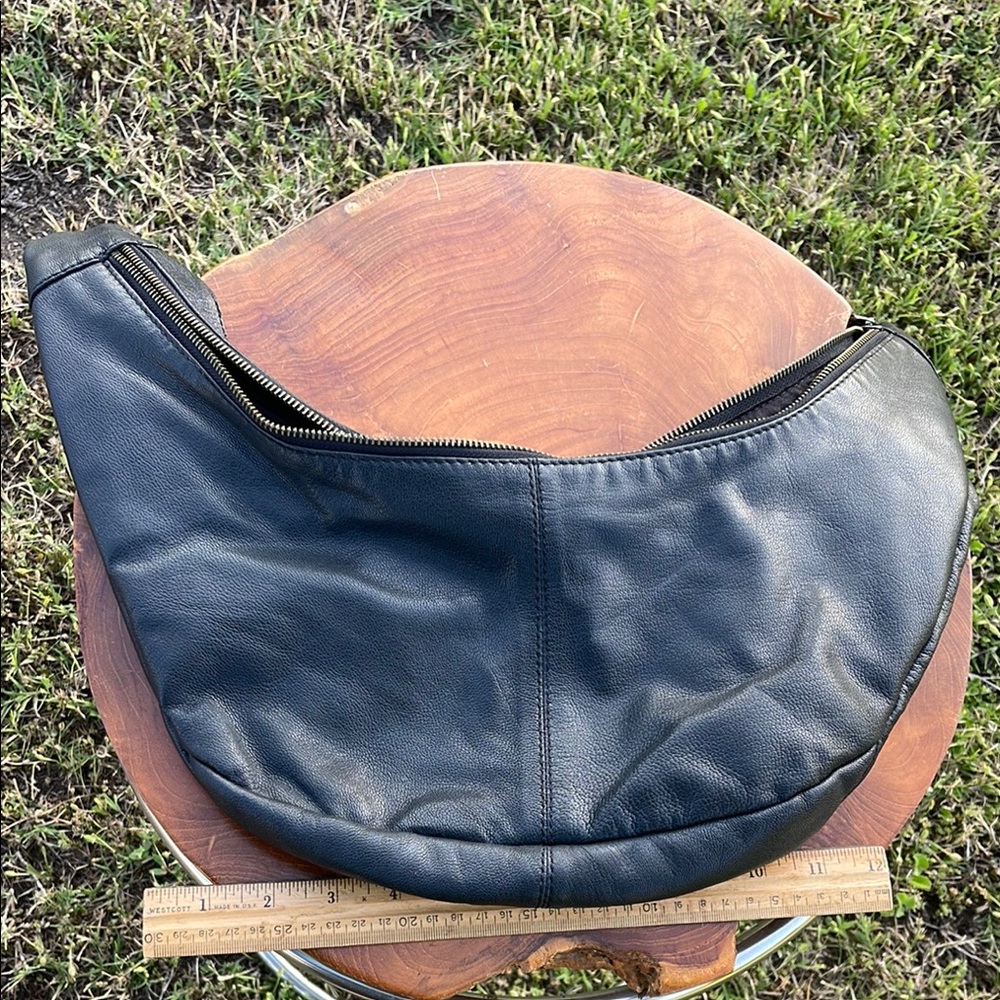 Free People bag
Idle hands